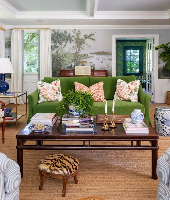 Classic Living Room Inspiration for Southern-Style Homes