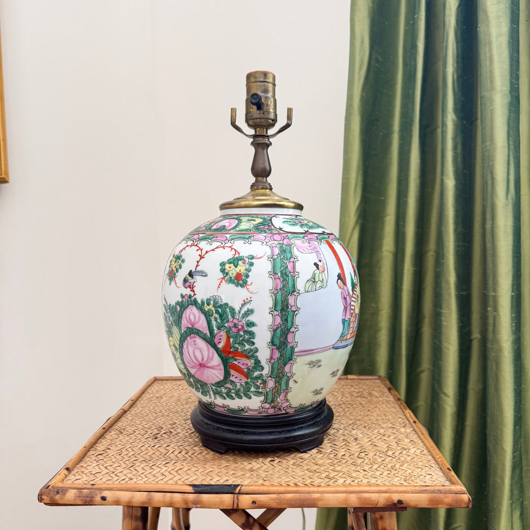 Vintage Rose Medallion Lamp