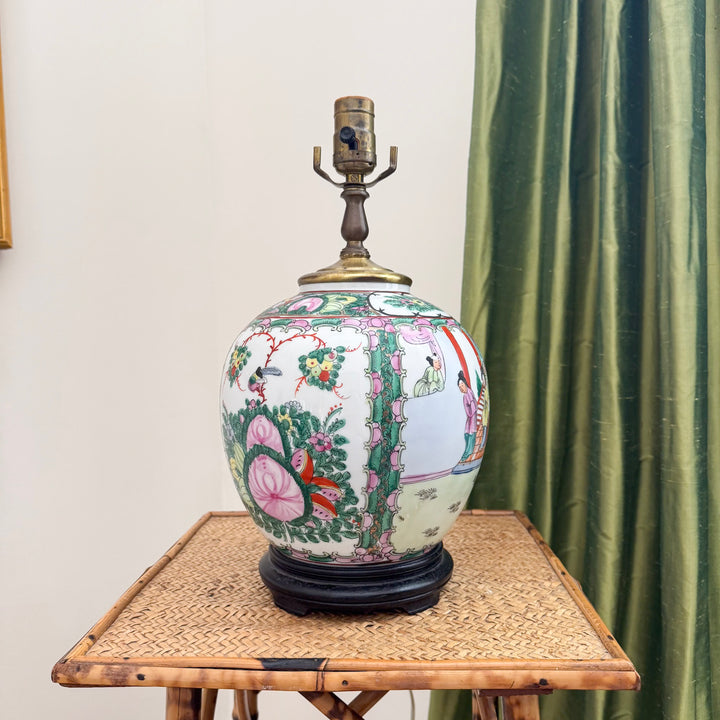 Vintage Rose Medallion Lamp