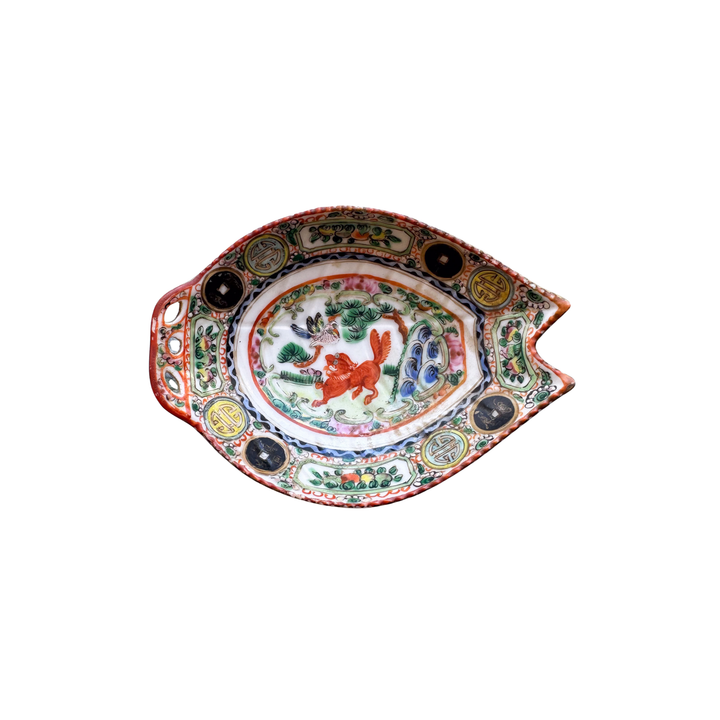 Antique Famille Rose Small Fish Plate