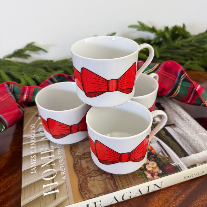 Vintage Fitz and Floyd Holly Wreath Bow Mugs