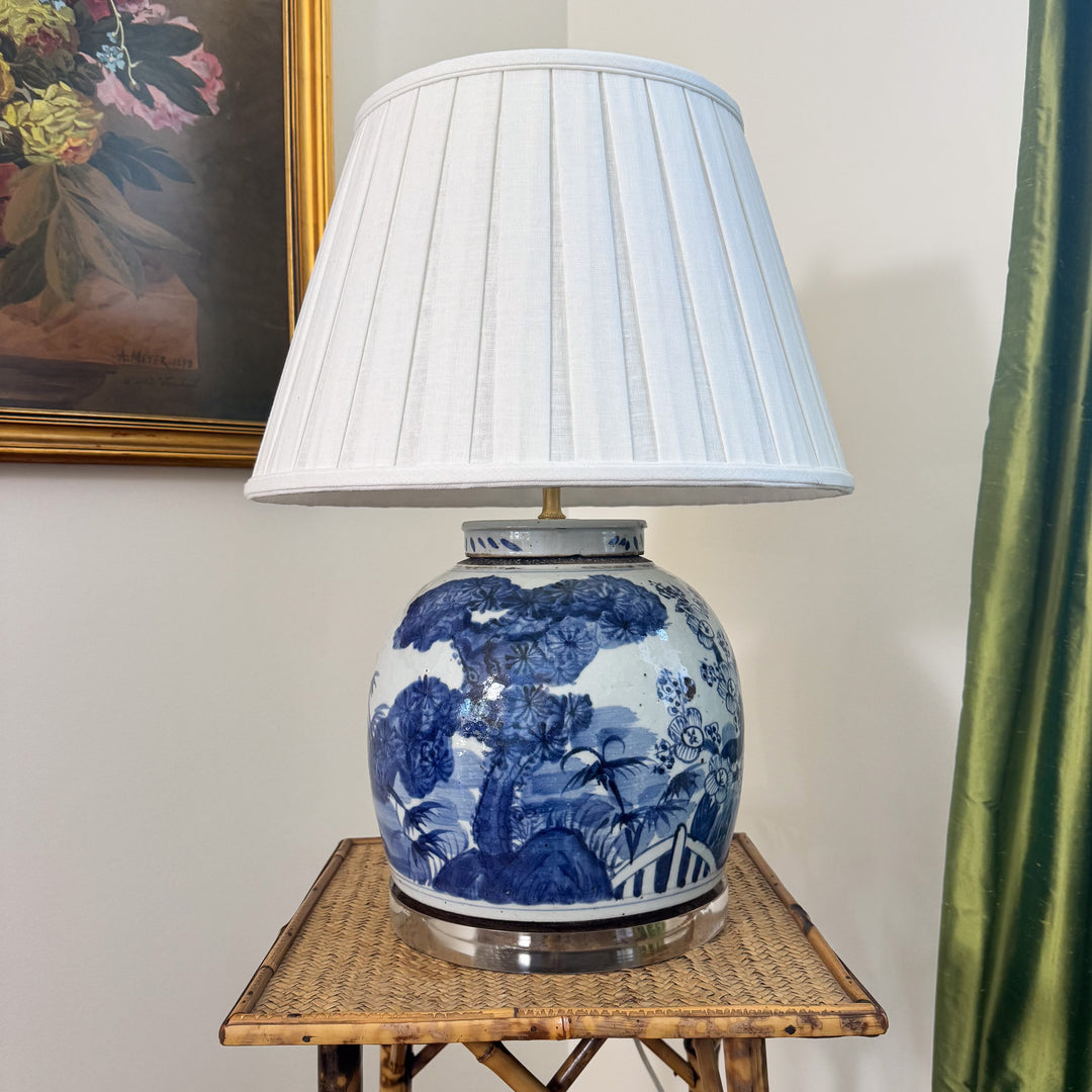 The Georgia Lamp