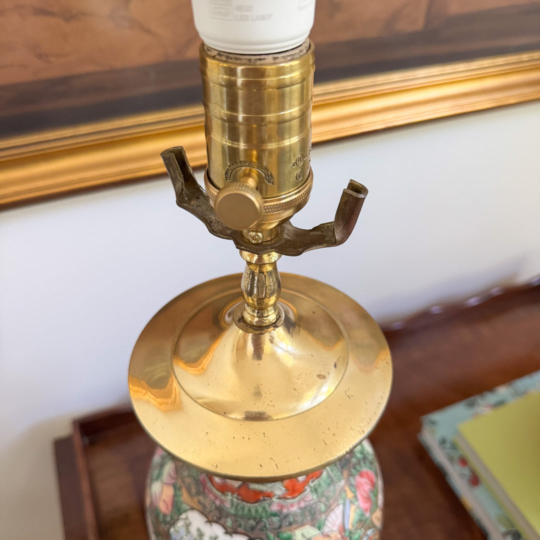 Vintage Rose Medallion Lamp