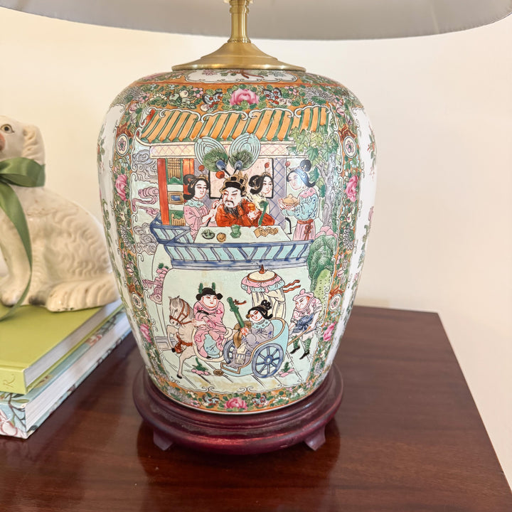 Vintage Large Rose Medallion Lamp