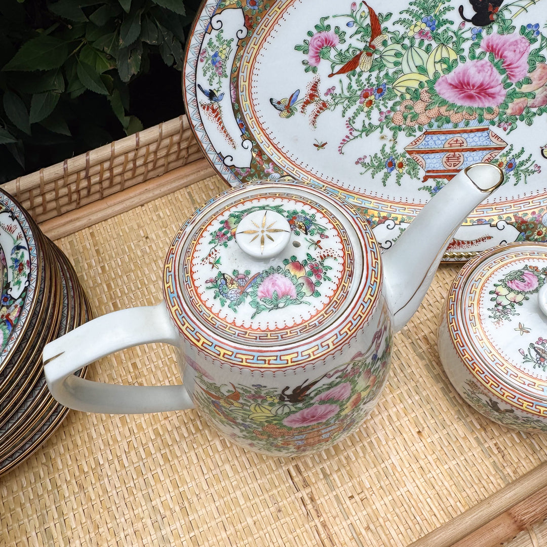 Vintage Famille Rose Teapot