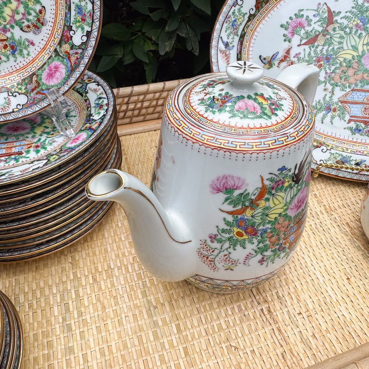 Vintage Famille Rose Teapot