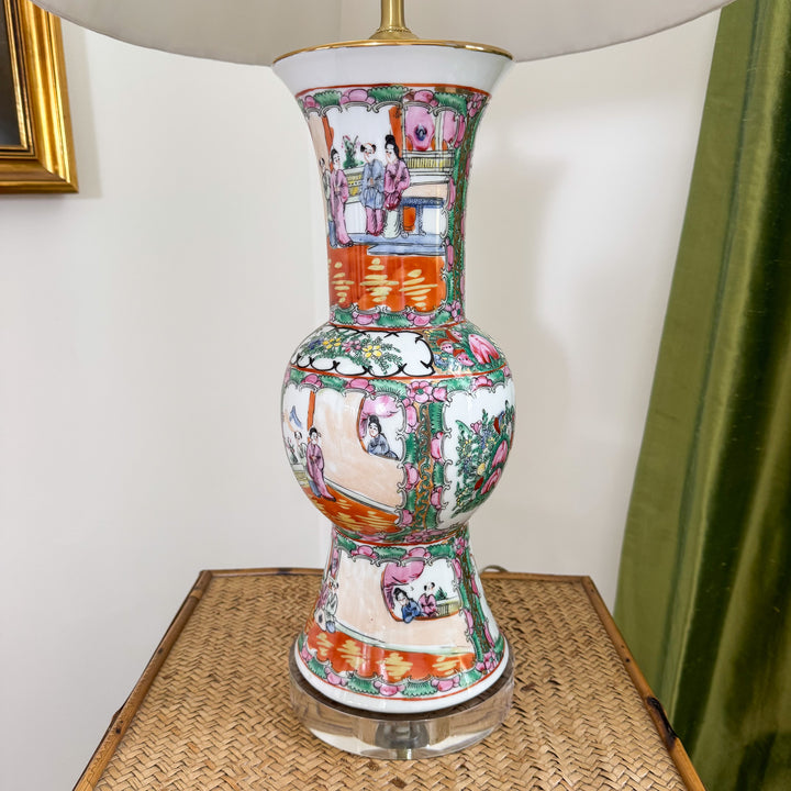 Vintage Rose Medallion Lamp