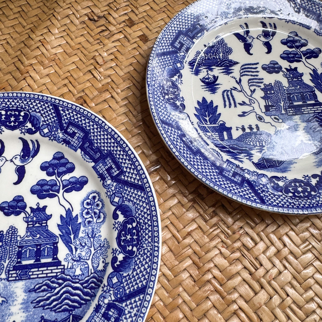 Pair of Vintage Blue Willow Small Plates