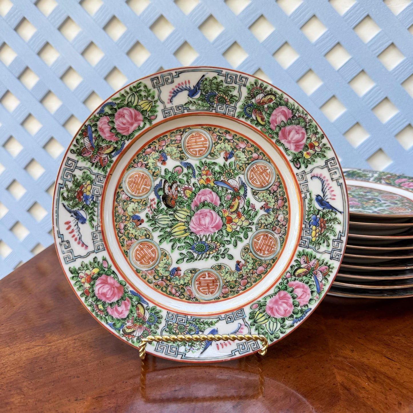 Antique 8.5" Famille Rose Canton Plates 