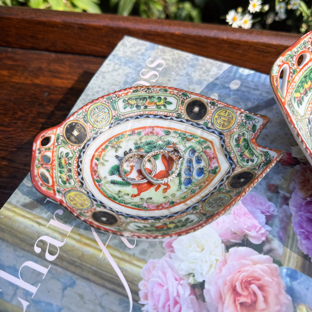 Antique Famille Rose Small Fish Plate