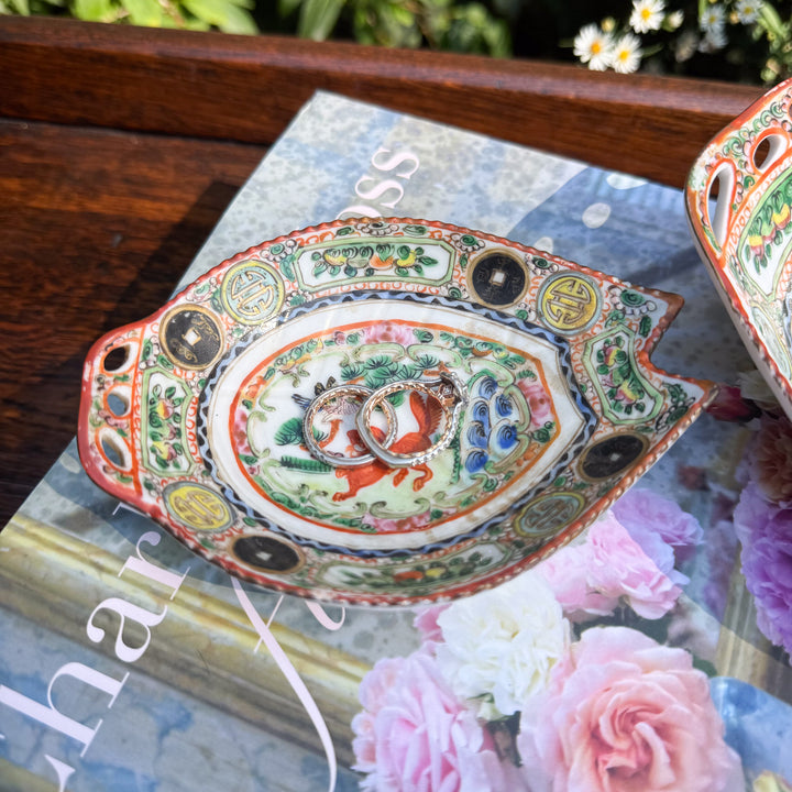 Antique Famille Rose Small Fish Plate
